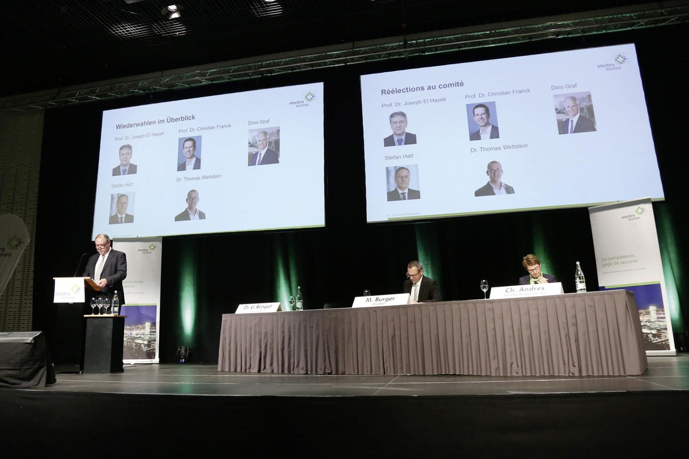 Les membres du Comité réélus pour un nouveau mandat.