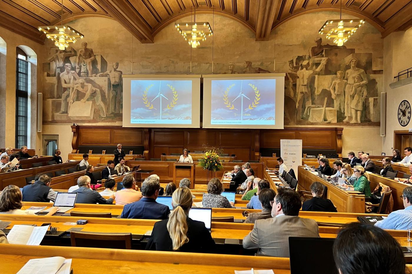 Figure:  Cynthia Hengsberger