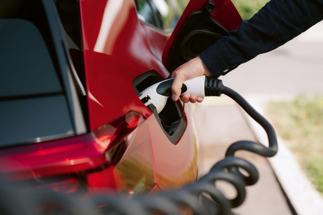 Recharger à moindre coût augmente les émissions